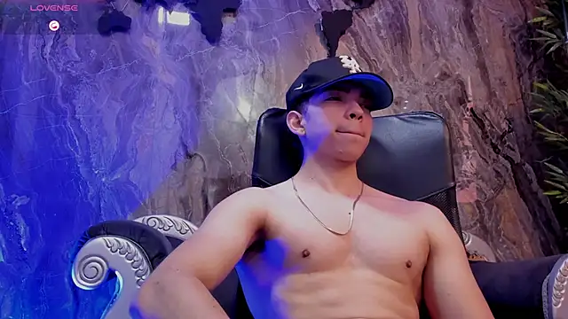 Snapshot of Eryonbradley chatting on September 11, 2025, 12:49 pm Eryonbradley online show from September 11, 2025, 12:49 pm