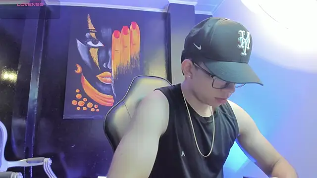 Snapshot of Eryonbradley chatting on September 16, 2025, 11:22 am Eryonbradley online show from September 16, 2025, 11:22 am