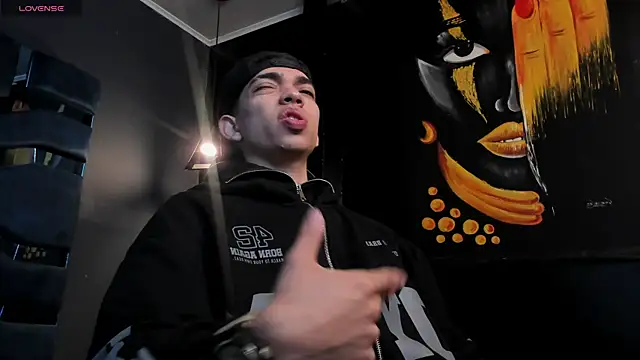 Snapshot of Eryonbradley chatting on December 1, 2025, 11:22 am Eryonbradley online show from December 1, 2025, 11:22 am