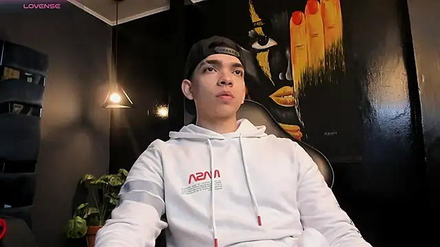 Snapshot of Eryonbradley chatting on November 10, 2025, 11:26 am Eryonbradley online show from November 10, 2025, 11:26 am