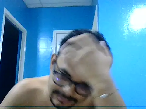 Snapshot of elturcudito chatting on February 27, 2026, 4:23 am elturcudito online show from February 27, 2026, 4:23 am