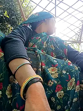 Snapshot of Sonam_pandeyji chatting on November 16, 2025, 7:46 am Sonam pandeyji online show from November 16, 2025, 7:46 am