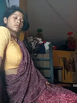 Snapshot of Sonam_pandeyji chatting on November 3, 2025, 11:08 pm Sonam pandeyji online show from November 3, 2025, 11:08 pm