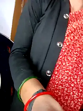 Snapshot of Sonam_pandeyji chatting on October 27, 2025, 10:27 am Sonam pandeyji online show from October 27, 2025, 10:27 am