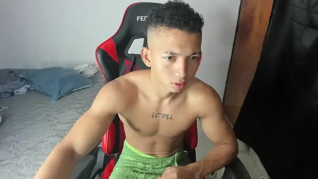 Snapshot of JuanchiT66 chatting on March 7, 2026, 12:06 am JuanchiT66 online show from March 7, 2026, 12:06 am