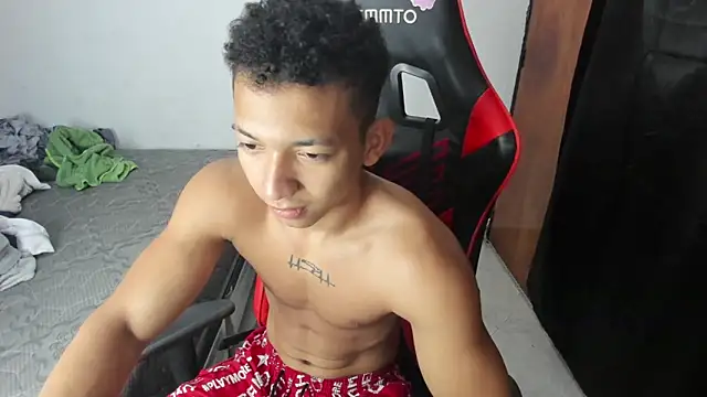 Snapshot of JuanchiT66 chatting on February 27, 2026, 11:48 pm JuanchiT66 online show from February 27, 2026, 11:48 pm