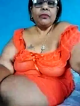 Snapshot of mileesha chatting on November 25, 2025, 7:52 am mileesha online show from November 25, 2025, 7:52 am