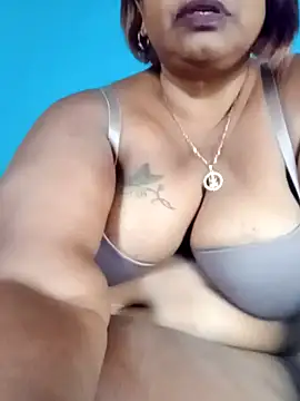 Snapshot of mileesha chatting on October 9, 2025, 8:15 am mileesha online show from October 9, 2025, 8:15 am