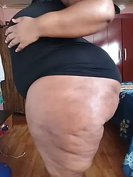 Snapshot of Babybigbutt chatting on June 29, 2026, 10:15 am Babybigbutt online show from June 29, 2026, 10:15 am