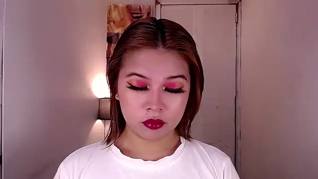 Snapshot of adorabletsforyouxx chatting on September 15, 2025, 2:28 pm adorabletsforyouxx online show from September 15, 2025, 2:28 pm