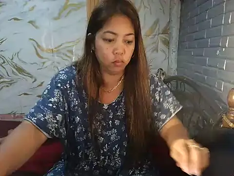 Snapshot of dimple_anne1 chatting on March 27, 2026, 10:43 pm dimple anne1 online show from March 27, 2026, 10:43 pm