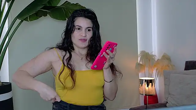 Snapshot of lizdevine chatting on October 12, 2025, 3:35 pm lizdevine online show from October 12, 2025, 3:35 pm