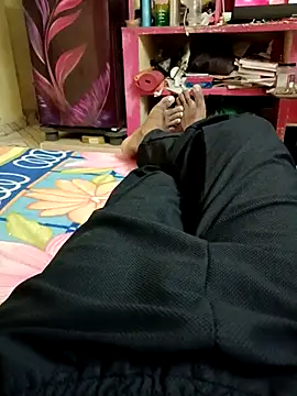 Tamilpayan09876 online show from November 20, 2025, 1:45 pm