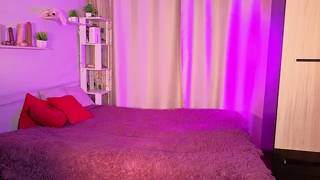 mierofwof online show from September 28, 2025, 1:51 pm