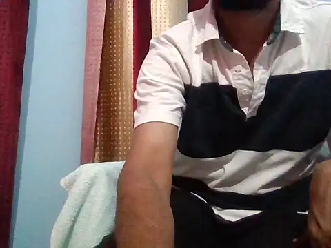 creativecommin online show from October 22, 2025, 7:35 pm