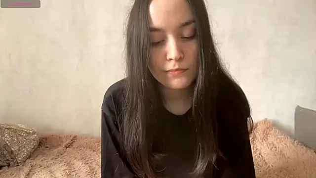 Snapshot of AriaVice chatting on September 10, 2025, 10:03 am AriaVice online show from September 10, 2025, 10:03 am