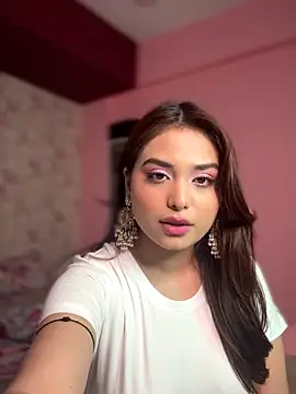 chloiedecker online show from April 8, 2026, 7:37 pm