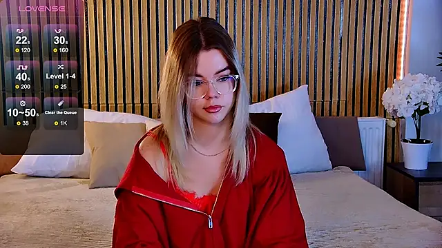 PrincessSlay online show from June 29, 2026, 10:15 am
