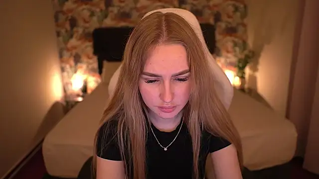 Snapshot of GabriellaJass chatting on December 2, 2025, 2:52 pm GabriellaJass online show from December 2, 2025, 2:52 pm