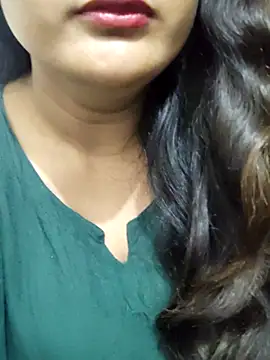 Cute pinkii online show from February 7, 2026, 7:44 pm