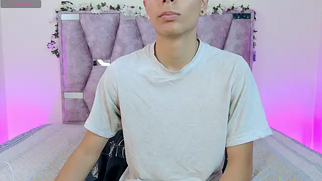 Snapshot of lana_and_liam_ chatting on November 1, 2025, 10:31 am lana and liam online show from November 1, 2025, 10:31 am