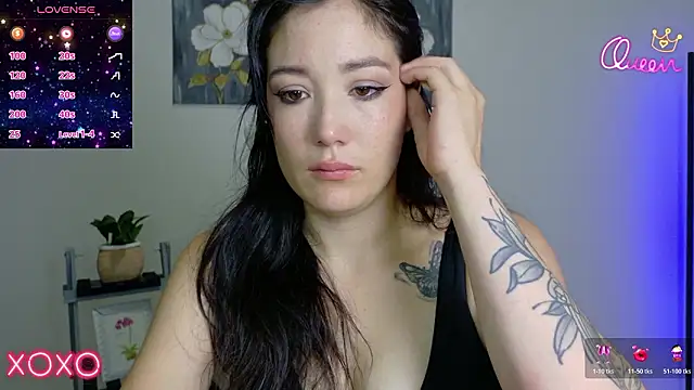 Eliih 01 online show from February 25, 2026, 3:23 pm