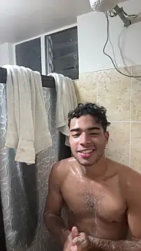 Snapshot of RaphaelDufort chatting on January 10, 2026, 4:24 pm RaphaelDufort online show from January 10, 2026, 4:24 pm