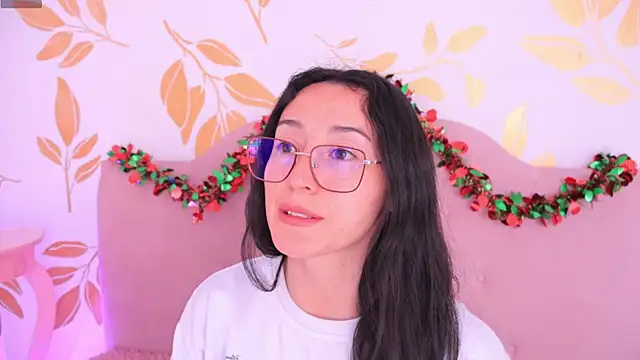 Ginevra esposito online show from December 15, 2025, 12:44 pm