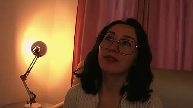 Snapshot of Ginevra_esposito chatting on May 29, 2026, 12:55 pm Ginevra esposito online show from May 29, 2026, 12:55 pm
