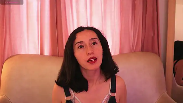 Snapshot of Ginevra_esposito chatting on May 30, 2026, 1:17 pm Ginevra esposito online show from May 30, 2026, 1:17 pm