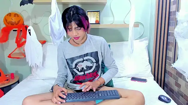 Snapshot of Dan_Copers chatting on October 22, 2025, 2:05 pm Dan Copers online show from October 22, 2025, 2:05 pm