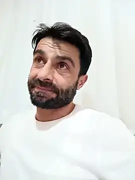 alex10alexx online show from December 21, 2025, 9:04 pm