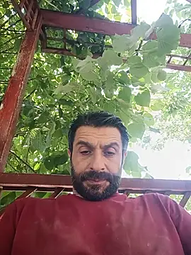 Snapshot of alex10alexx chatting on June 17, 2026, 12:26 pm alex10alexx online show from June 17, 2026, 12:26 pm