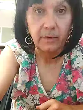 Snapshot of Emily_de_Carla chatting on December 3, 2025, 4:17 pm Emily de Carla online show from December 3, 2025, 4:17 pm