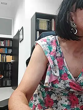 Snapshot of Emily_de_Carla chatting on November 12, 2025, 3:49 pm Emily de Carla online show from November 12, 2025, 3:49 pm