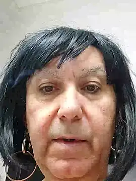 Emily de Carla online show from April 23, 2026, 6:20 am