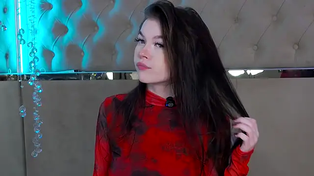 Snapshot of Wanda_Wild chatting on October 11, 2025, 4:02 am Wanda Wild online show from October 11, 2025, 4:02 am