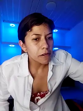 Snapshot of Raven_Rouge_ chatting on February 11, 2026, 9:25 pm Raven Rouge online show from February 11, 2026, 9:25 pm