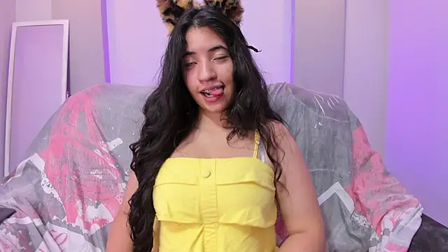 Snapshot of Nicol_Chang chatting on November 29, 2025, 8:09 pm Nicol Chang online show from November 29, 2025, 8:09 pm