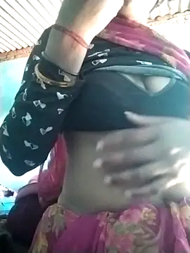 Hot-qwer online show from February 6, 2026, 5:36 am