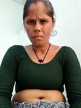 Hot-ilaiy online show from December 23, 2025, 7:51 am