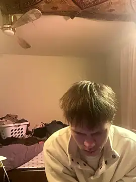 XanderOzzz online show from December 16, 2025, 6:50 am