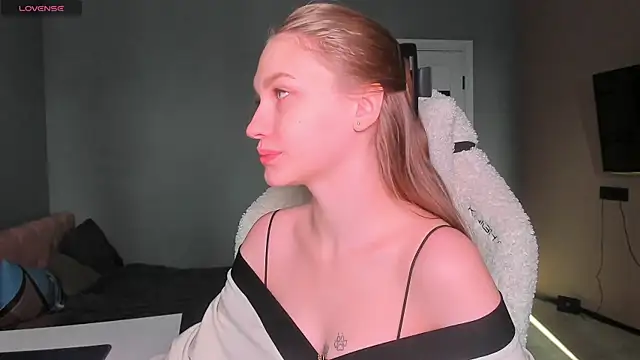 Ammi bliss online show from November 14, 2025, 6:06 am