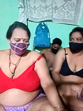 LoveOnStream online show from March 8, 2026, 12:30 pm