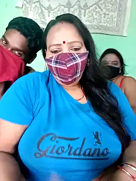 LoveOnStream online show from March 10, 2026, 7:45 am