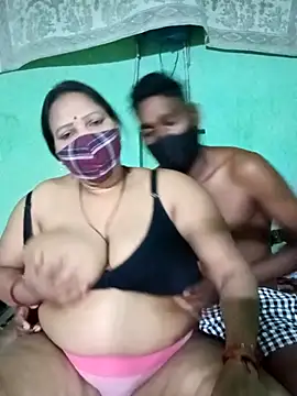 LoveOnStream online show from March 18, 2026, 1:46 pm