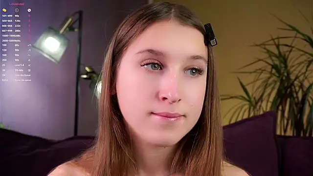 Snapshot of NanaMertins chatting on September 22, 2025, 1:11 am NanaMertins online show from September 22, 2025, 1:11 am