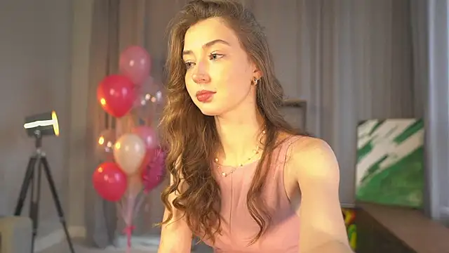 DeeannaBoera online show from October 14, 2025, 4:13 am