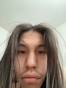 heytherepeoples717 online show from April 10, 2026, 12:01 pm