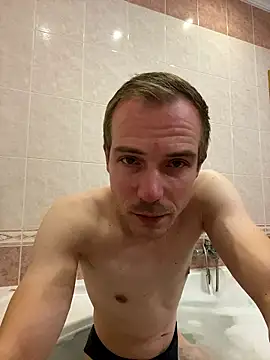 Skinny0150 online show from January 9, 2026, 4:25 pm